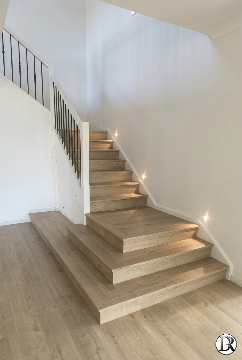 LAMINATE STAIR NOSING