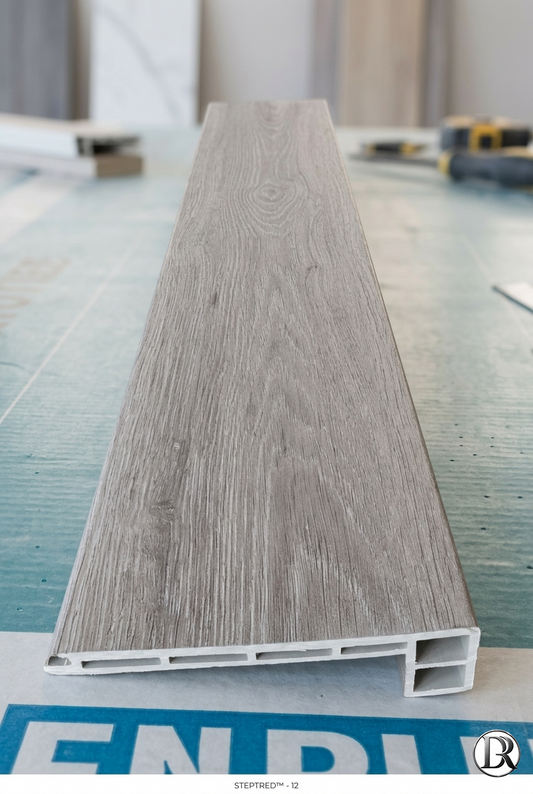 HYBRID STAIR NOSE