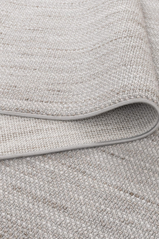 Berno Silver Loop Rug - B004