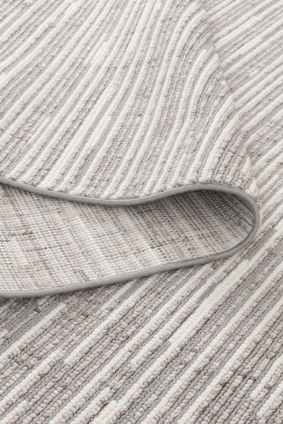 Berno Silver Ivory Loop Lines Rug - B006