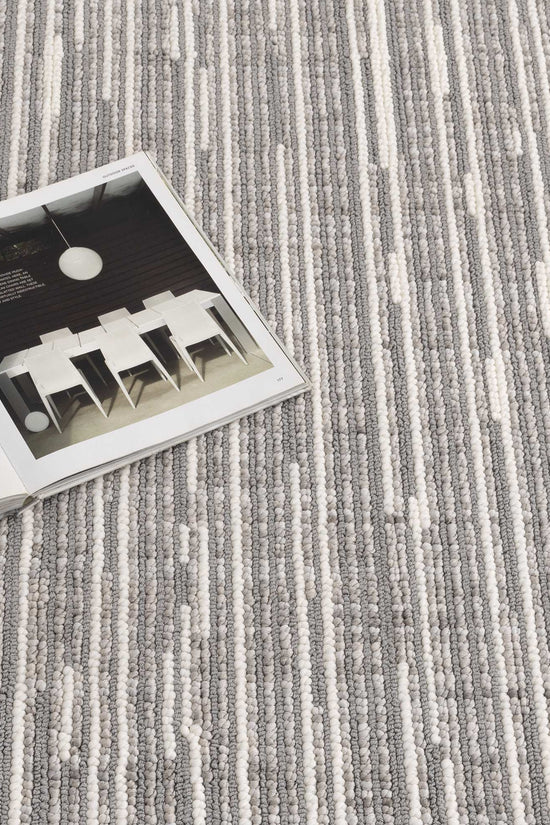 Berno Silver Ivory Loop Lines Rug - B006