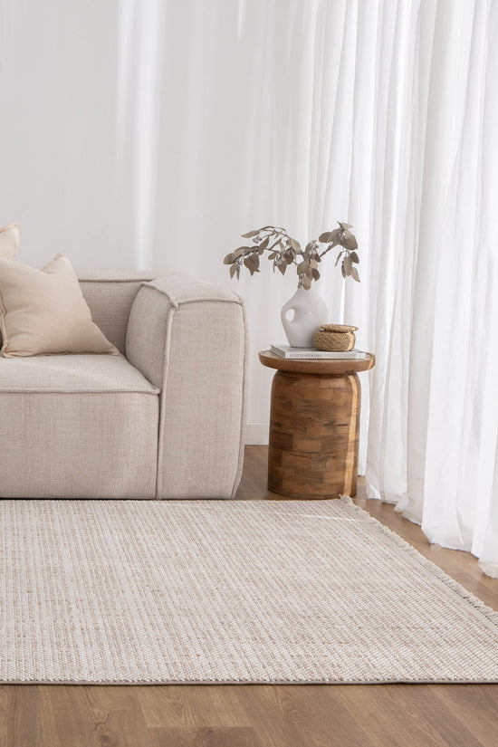Berno Ivory Beige Loop Rug - B008