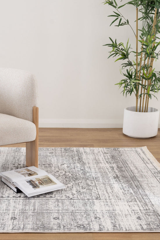 Bohemian Paradise Traditional Grey Rug - 04GREY