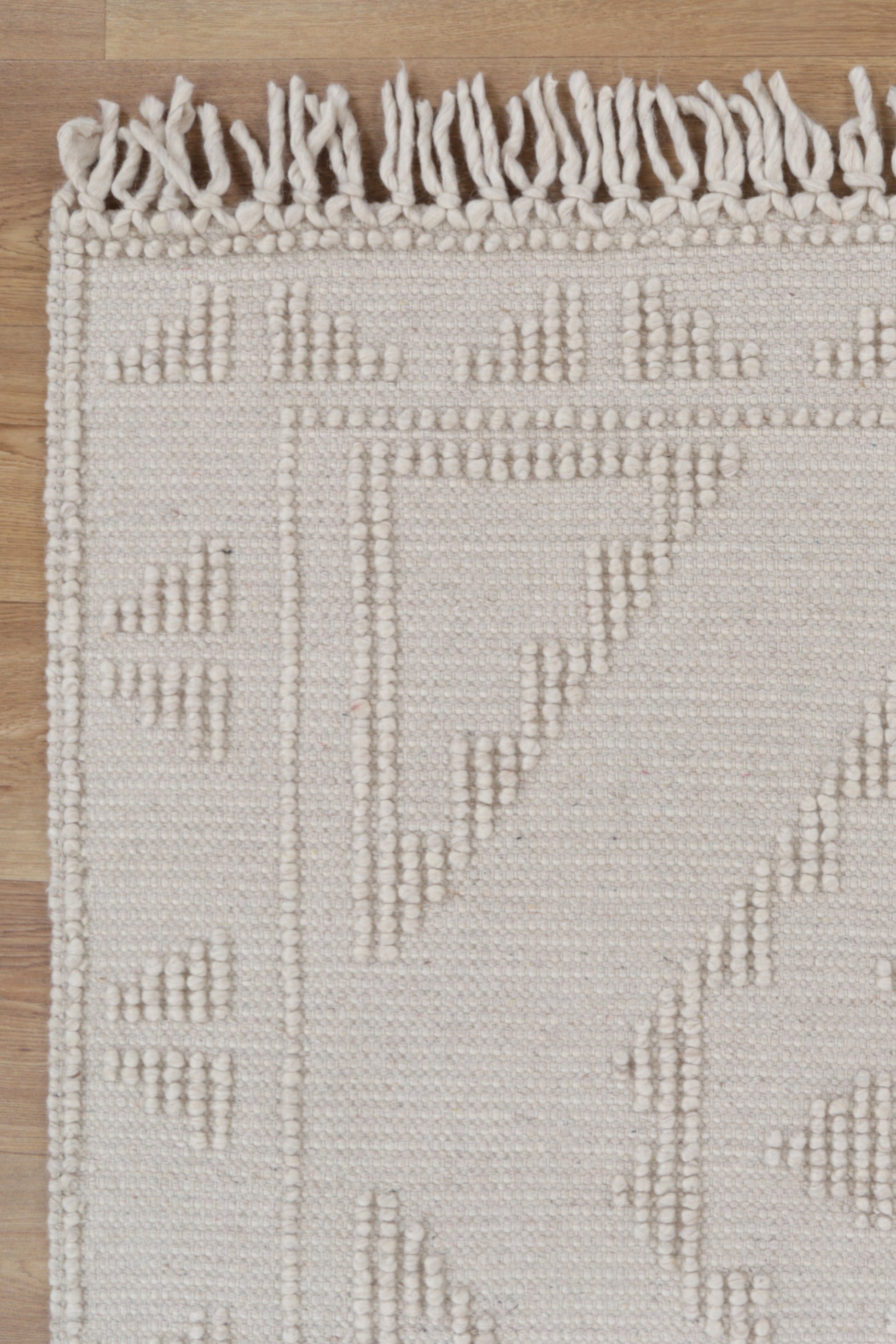 Diego Ornamental Beige Wool Rug - DIEG03