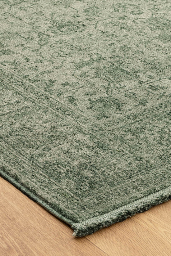 Heritage Distressed Border Green Runner- H107: (Different Tassel)