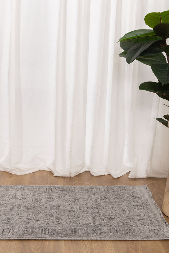 Heritage Distressed Border Grey Runner- H108: (Different Tassel)