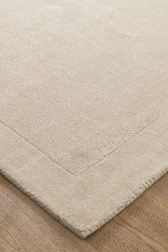Sedona Ivory Border Wool Rug