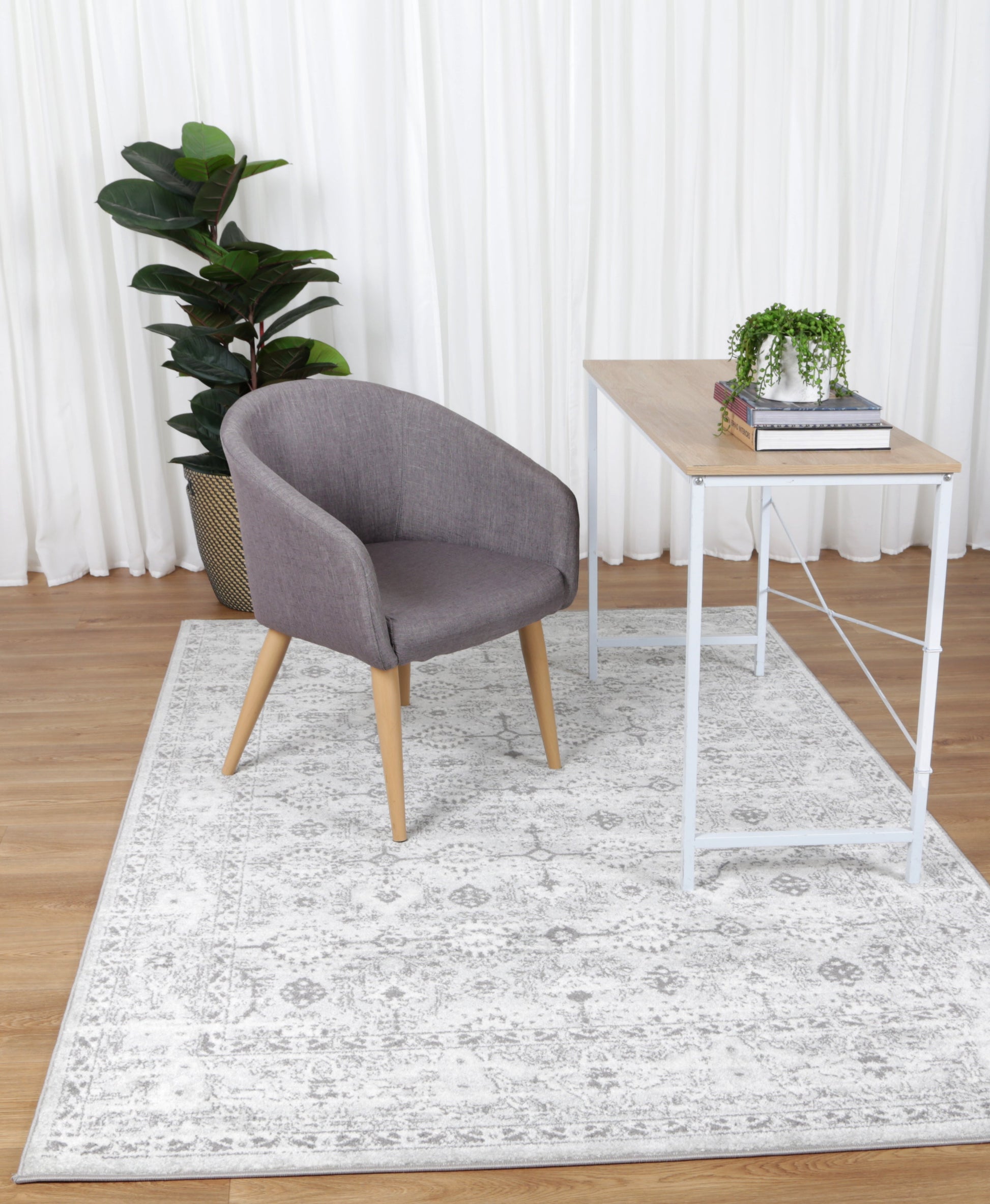 Provence Montpellier Grey Traditional Rug - PROV09