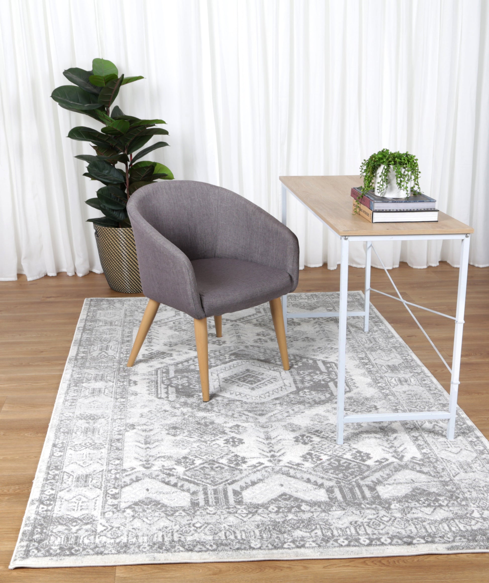 Providence Zaida Traditional Grey Rug - PROV11