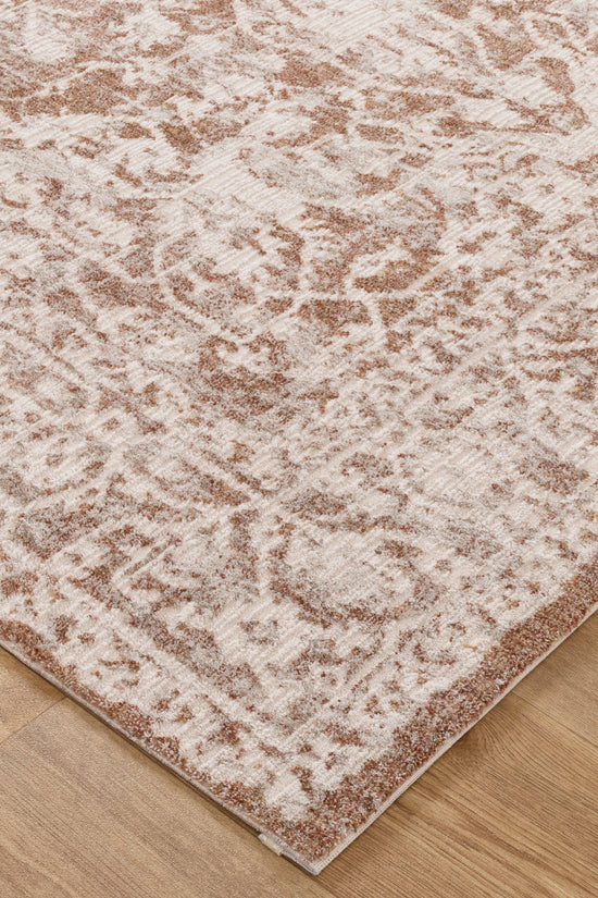 Solenne Beige & Rust Distressed Vintage Rug - S200