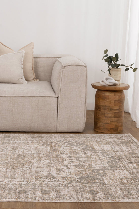 Solenne Cream & Olive Distressed Medallion Vintage Rug - S600